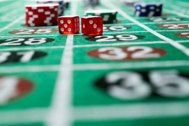 lingkar toto Singapore Pools live dealer studio with HD cameras and refined interface